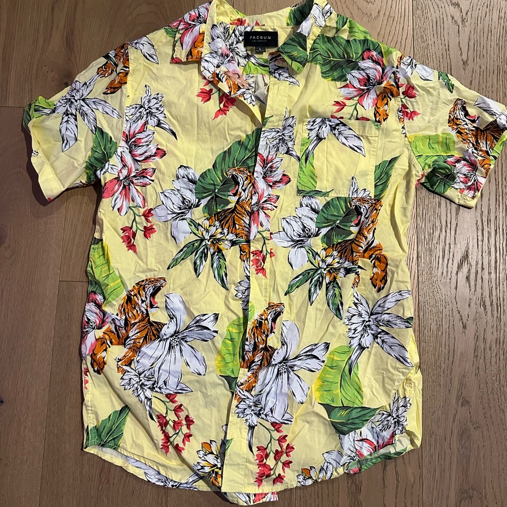 Pacsun tiger short sleeve button down